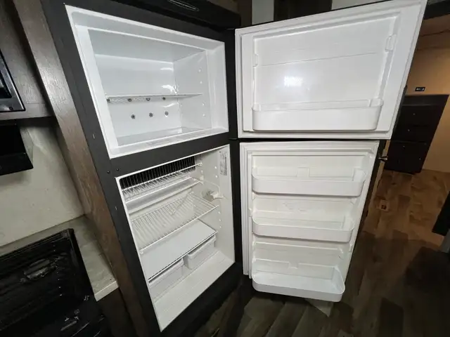 FAMILY-READY BUNKHOUSE TRAILER! - Photo 18