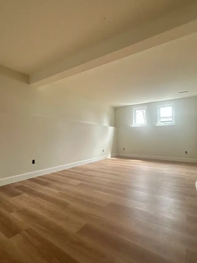 Brand New 2-Bedroom Suite – Spacious, Quiet & Modern Living - Photo 6