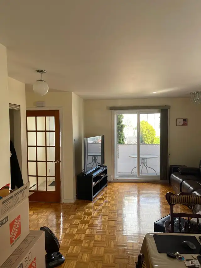 Location 7 1/2 appartment for rent in Pierrefonds - Photo 3