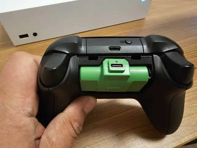 XBOX SERIES S - Photo 4