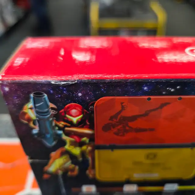 NEW new 3DS XL Samus Edition System @ Cashopolis! - Photo 4
