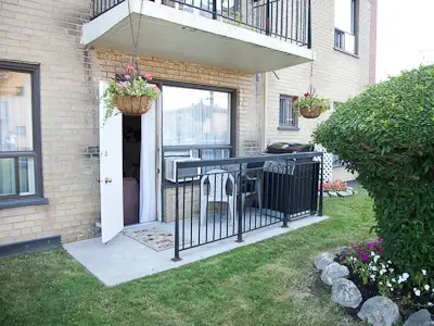 1 Bedroom Apartment for Rent! Dufferin St./Lawrence Ave.! - Photo 4