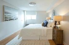 Fully Renovated 2 Bedroom Large, 2 Bath for Rent in Etobicoke! - Photo 9