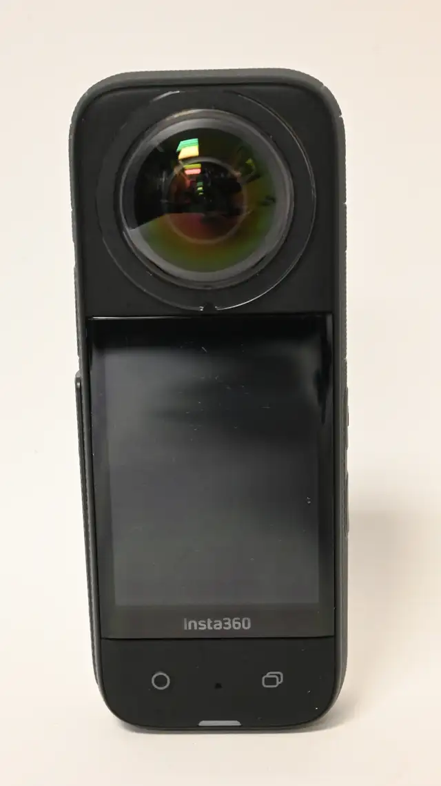 Insta360 X3 Action Camera USED in working condition - Photo 3