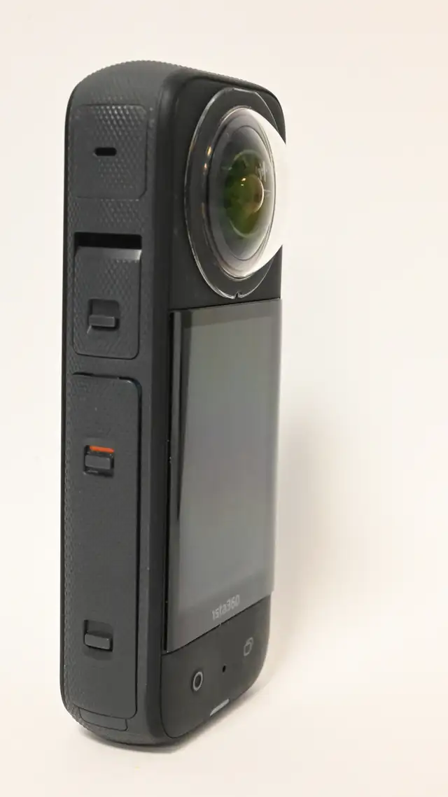 Insta360 X3 Action Camera USED in working condition - Photo 6