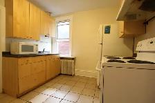2Bedroom   Flex Spaces Overlooking Park, Lower Town, AvailNow! - Photo 6
