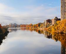 Stunning 2Storey Riverfront Condo, 2 Bed, 1Pkg, AvailNow! - Photo 20