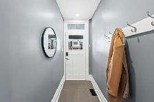 Spacious 5Bdm/3Bth Semi-Detached Home, Old Ottawa South,July/Aug - Photo 3