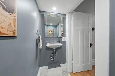 Spacious 5Bdm/3Bth Semi-Detached Home, Old Ottawa South,July/Aug - Photo 14