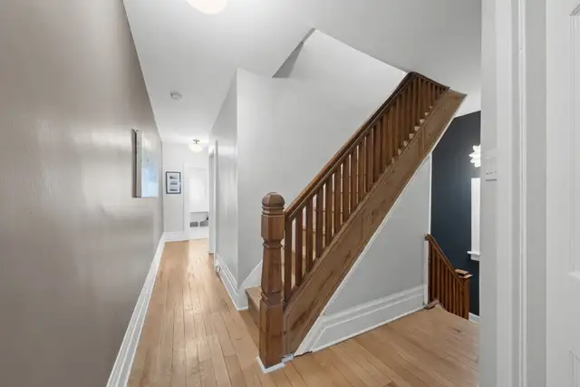 Spacious 5Bdm/3Bth Semi-Detached Home, Old Ottawa South,July/Aug - Photo 16