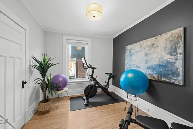 Spacious 5Bdm/3Bth Semi-Detached Home, Old Ottawa South,July/Aug - Photo 17