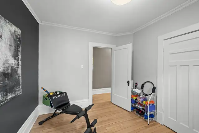 Spacious 5Bdm/3Bth Semi-Detached Home, Old Ottawa South,July/Aug - Photo 18