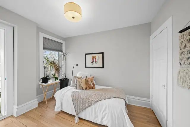 Spacious 5Bdm/3Bth Semi-Detached Home, Old Ottawa South,July/Aug - Photo 19
