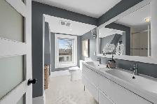 Spacious 5Bdm/3Bth Semi-Detached Home, Old Ottawa South,July/Aug - Photo 34