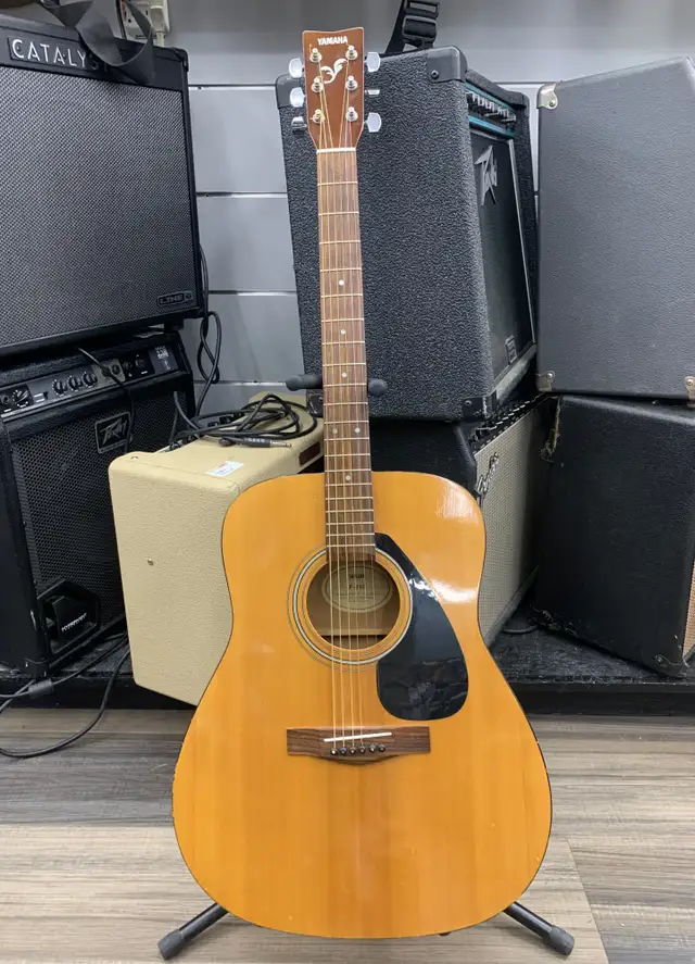 Yamaha F-130 Acoustic Guitar