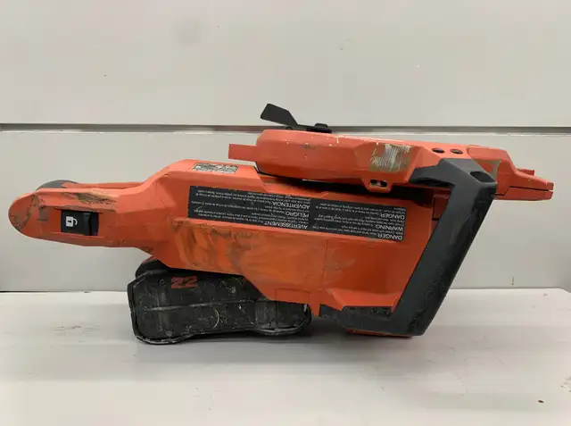 Hilti SC 30WL-22 Circular Saw - Photo 3