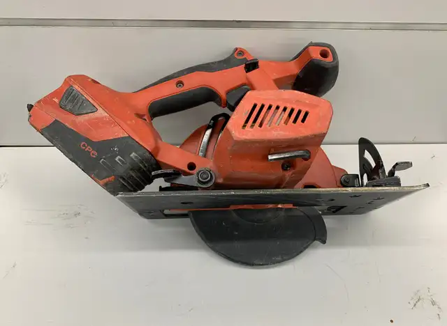 Hilti SCW 22-A Circular Saw - Photo 2