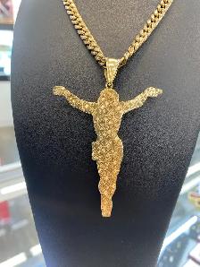 10K Two-Tone Crucified Jesus Pendant - Photo 5