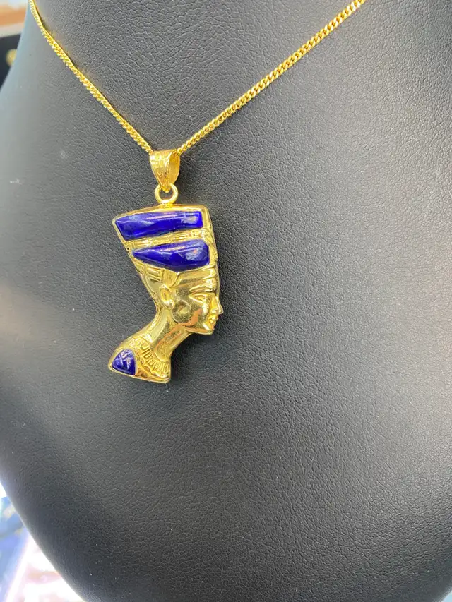 18K Gold Egyptian Head Pendant with Blue Aqua and Topaz - Photo 2