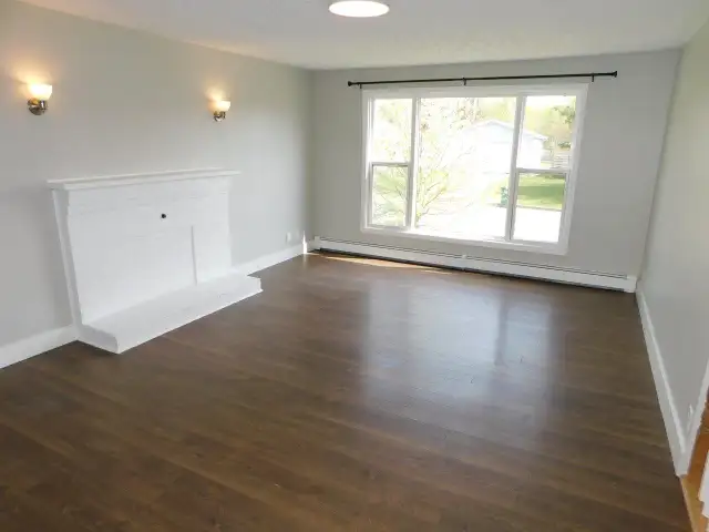 Super Lower Sackville 3beds/1bath APT - VIDEO TOUR! - Photo 5