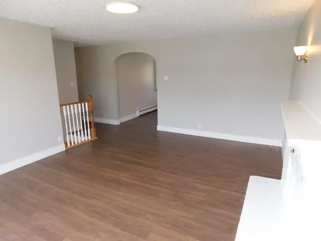 Super Lower Sackville 3beds/1bath APT - VIDEO TOUR! - Photo 6