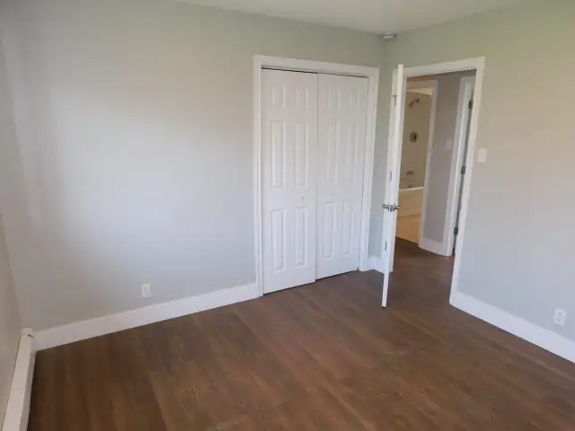 Super Lower Sackville 3beds/1bath APT - VIDEO TOUR! - Photo 17