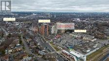 $850 Room-FEMALES-4 min walking to LRT Caledonia Stn at Eglinton - Photo 7