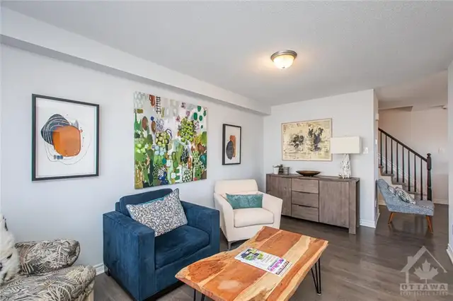 Barrhaven 2BDR, 2.5 Bath Townhouse in Half Moon Bay, July 1st - Photo 2