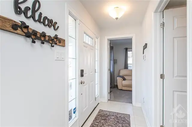 Barrhaven 2BDR, 2.5 Bath Townhouse in Half Moon Bay, July 1st - Photo 10