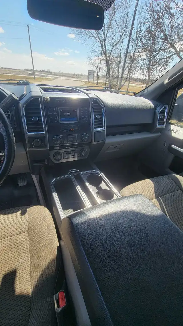 Saftied 2015 Ford f150 ecoboost - Photo 8