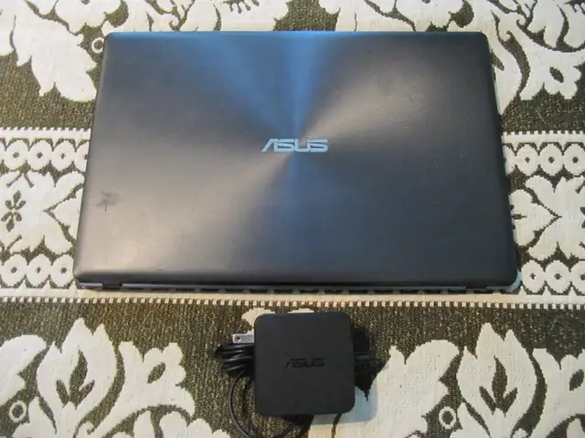 Asus K550L Laptop Reformatted Windows 10 New Screen & Battery - Photo 2