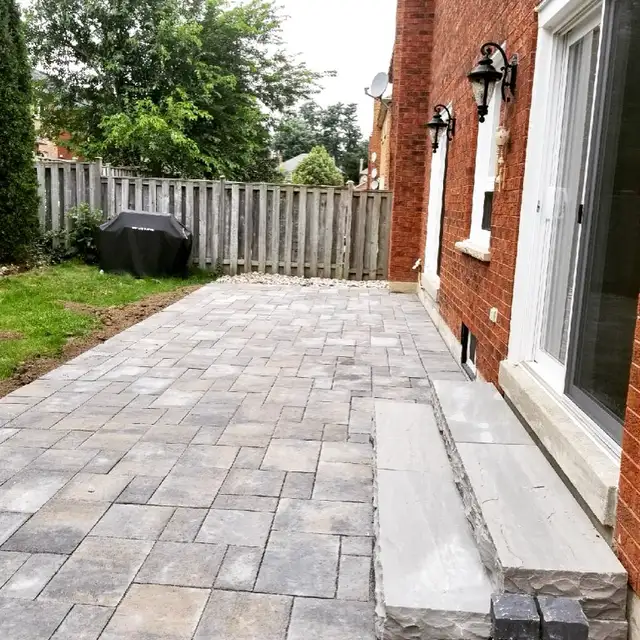 landscaping labourer needed - Photo 2