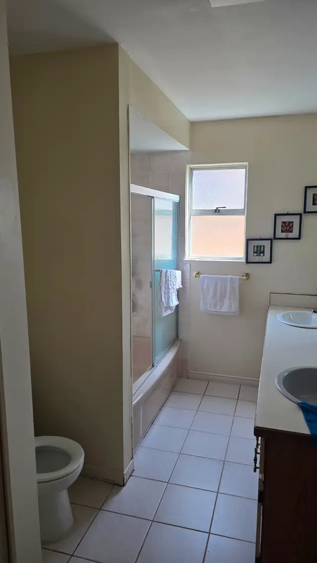 FOR RENT – 2 BEDROOM GROUND-LEVEL SUITE – EAST VANCOUVER - Photo 8