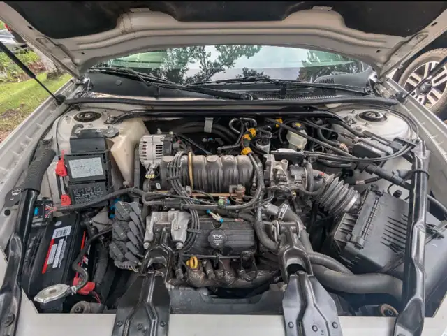 2003 MONTE CARLO SS - 89,000 KMS - MINT ISIDE AND OUT! - Photo 4