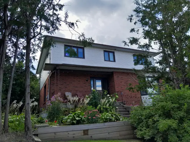 All Inclusive, Walk to CarletonU, Full Ensuite bath. - Photo 9
