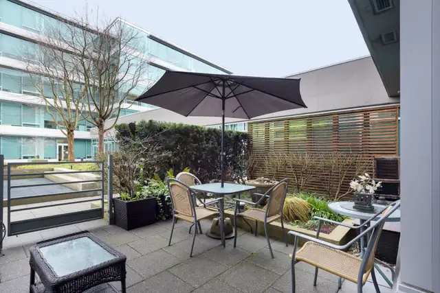 FURNISHED  EXECUTIVE 1BR DEN w GARDEN PATIO in PRIME LOCATION - Photo 9