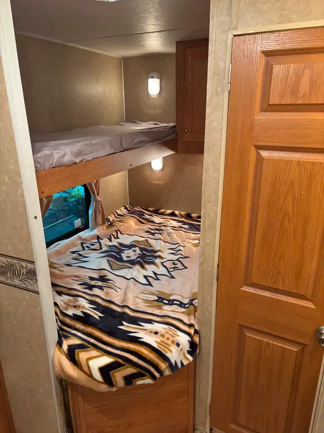2008 Gulfstream 263 BHS - bunks & slide! - Photo 8