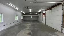 Dual-Workshop – 10 Parking Stalls - Photo 5