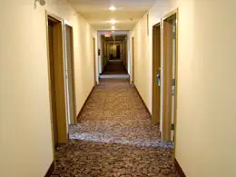 Short term monthly Rooms (Devon AB) - Photo 4