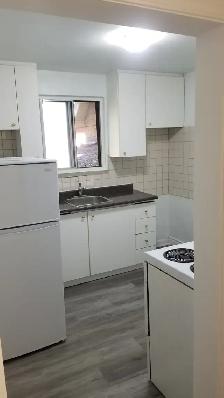 One Bedroom in Etobicoke by the Lake - Photo 2
