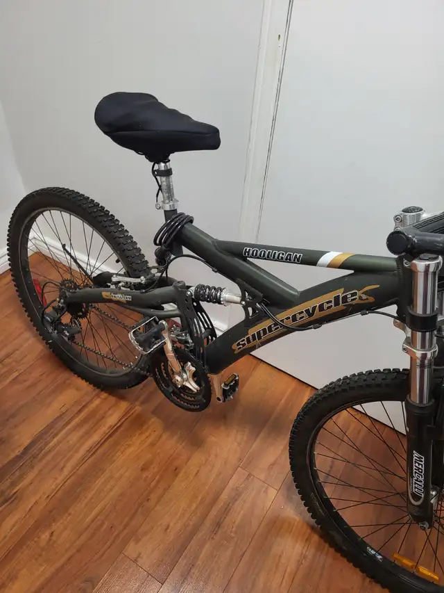 SUPERCYCLE HOOLIGAN 21 SPEED DUAL SUSPENSION MOUNTAIN BIKE. - Photo 3