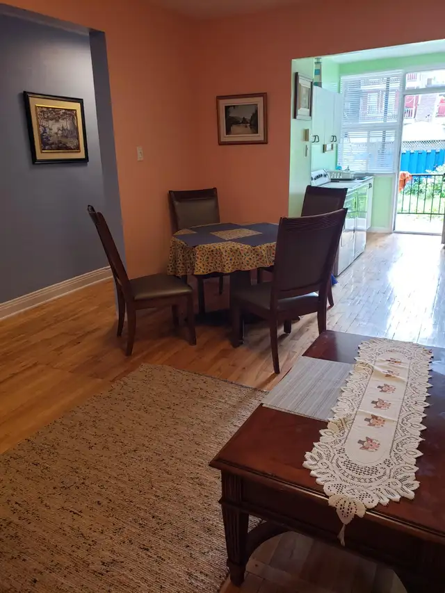 Fully Furnished Bright Spacious All Utilities incl. 3 1/2 July 1 - Photo 4