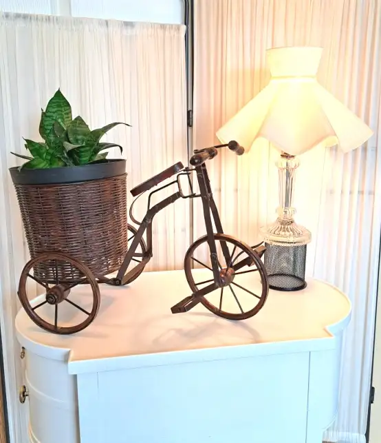 PLANT STAND - Photo 4