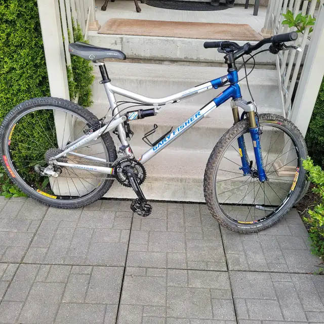 Gary Fisher Sugar 3 Full Suspension (Trek bike)