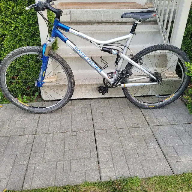 Gary Fisher Sugar 3 Full Suspension (Trek bike) - Photo 2