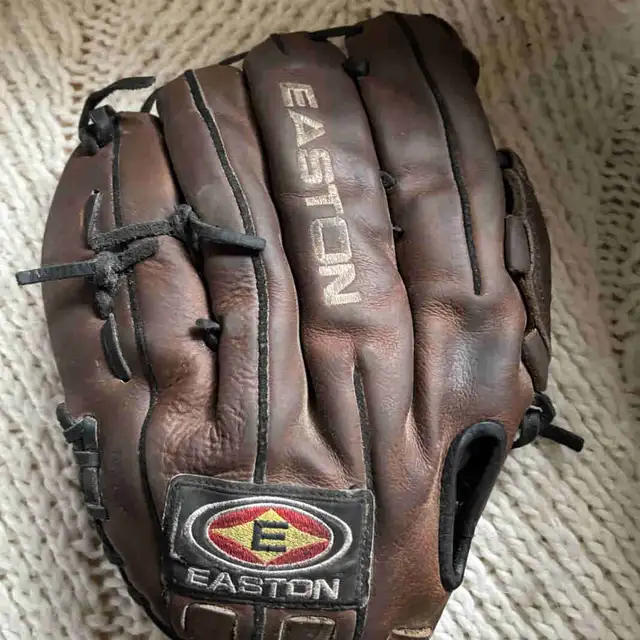 Right-handed Easton Baseball Glove