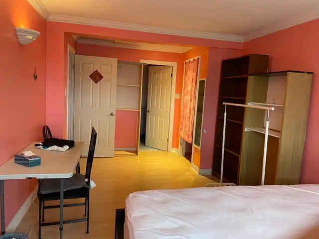 Chinatown center: A master bedroom to rent - Photo 2
