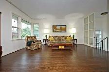 3 bedroom house (main floor) available for rent - Photo 3