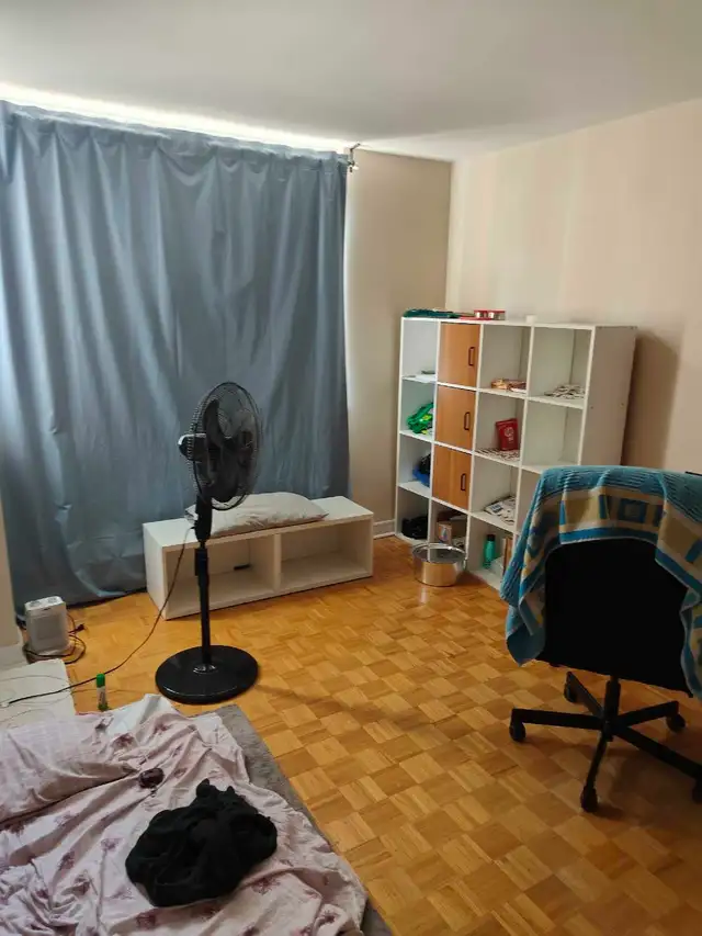 room for rent near Seneca college