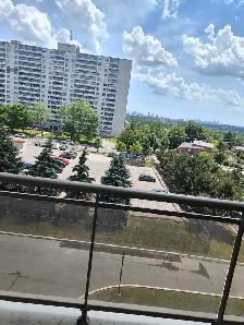 room for rent near Seneca college - Photo 9